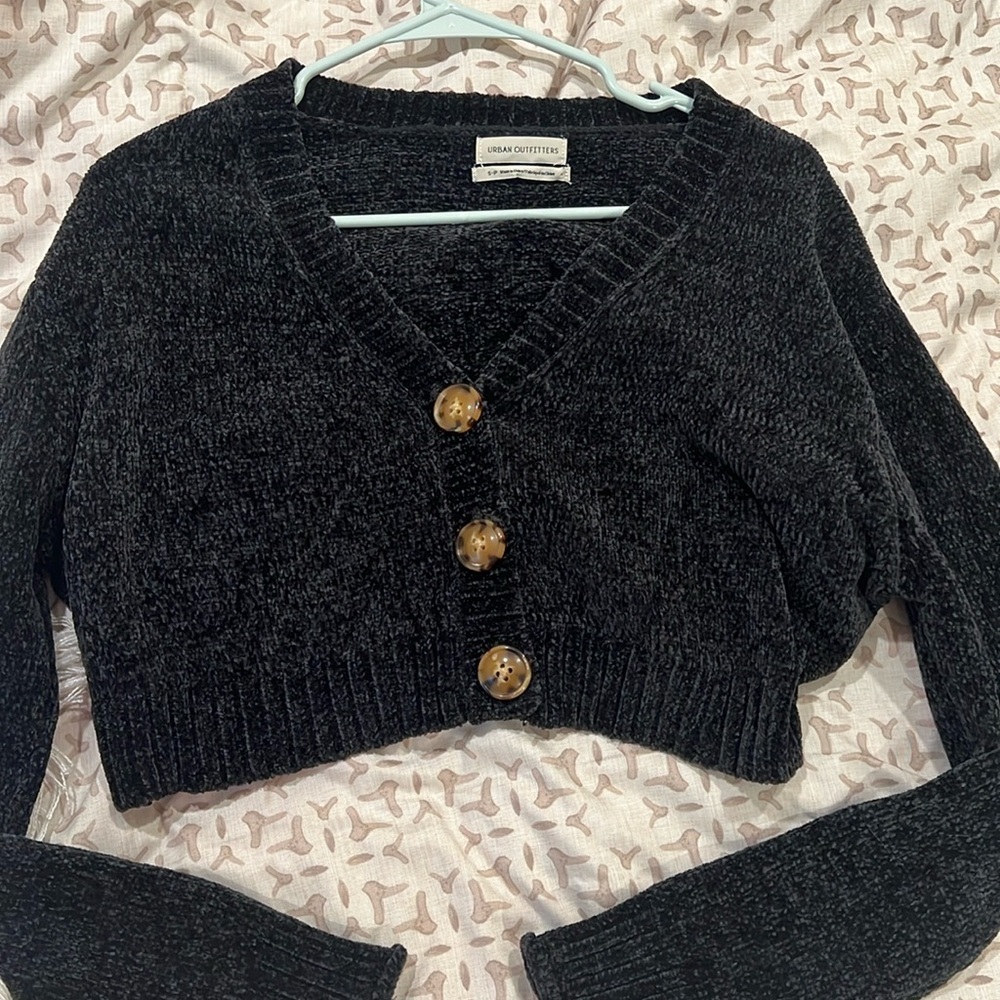 Urban outfitters button up crop sweater